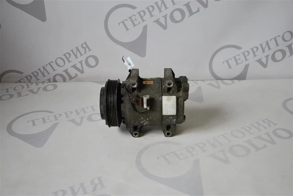 Компрессор кондиционера VOLVO XC90 2003-2006