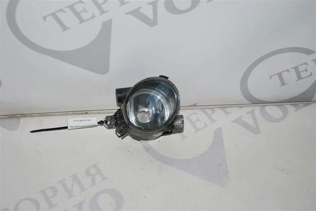 Противотуманная фара правая VOLVO S80 2007-2010