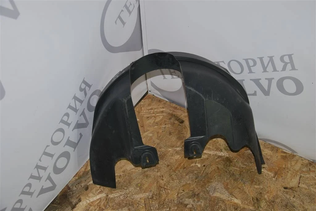 Подкрылок задний левый VOLVO C30 2006-2013