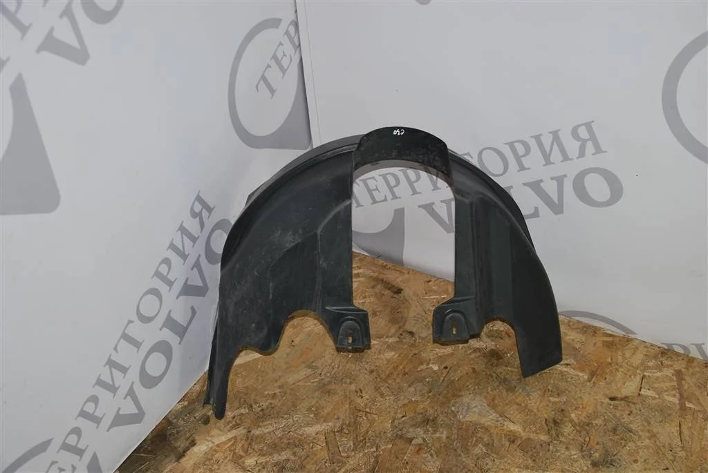 Подкрылок задний правый VOLVO C30 2006-2013