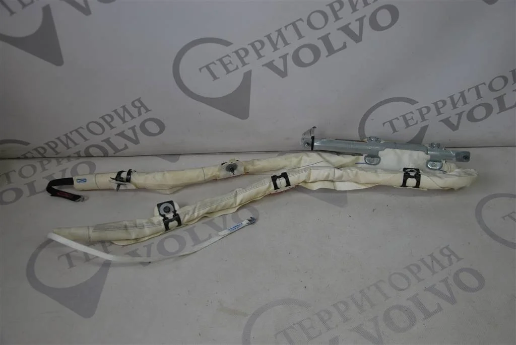 Шторка AIR BAG правая VOLVO V40 2013-2016