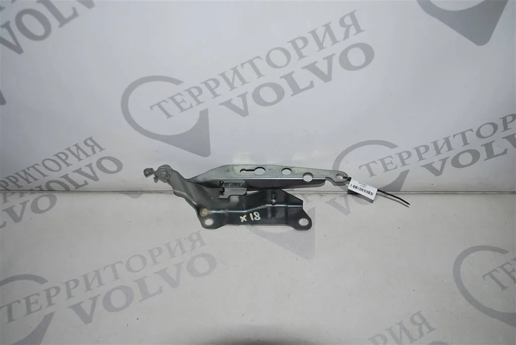 Петля капота правая VOLVO XC90 2003-2014