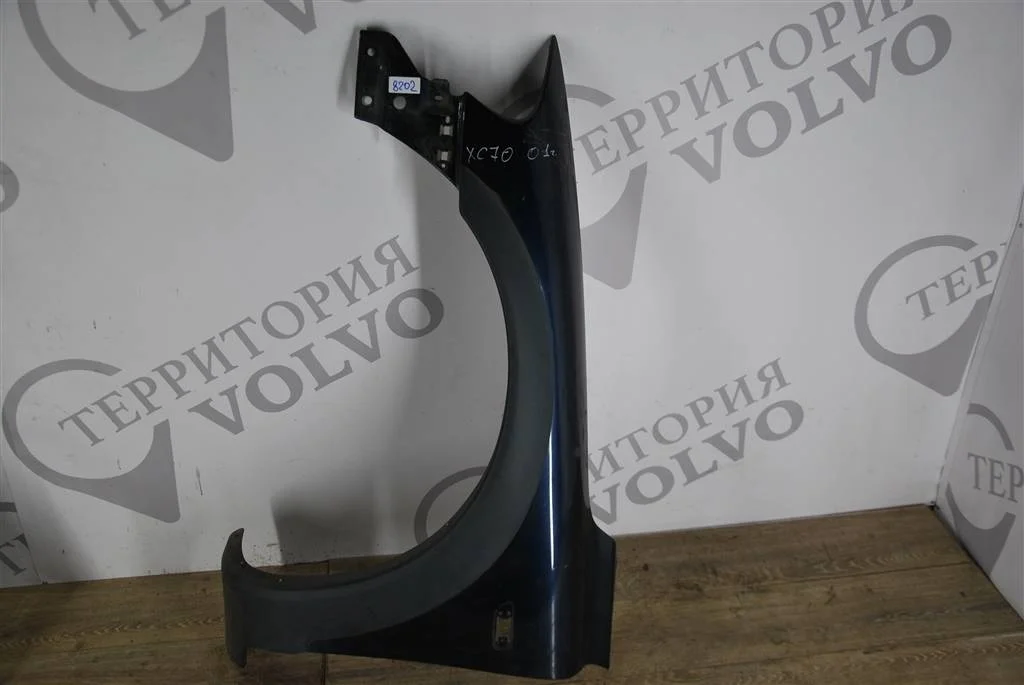 Крыло переднее левое VOLVO XC70 2000-2004