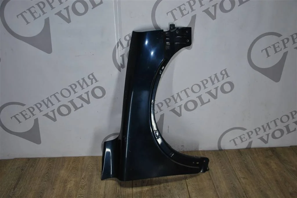 Крыло переднее правое VOLVO XC90 2003-2014