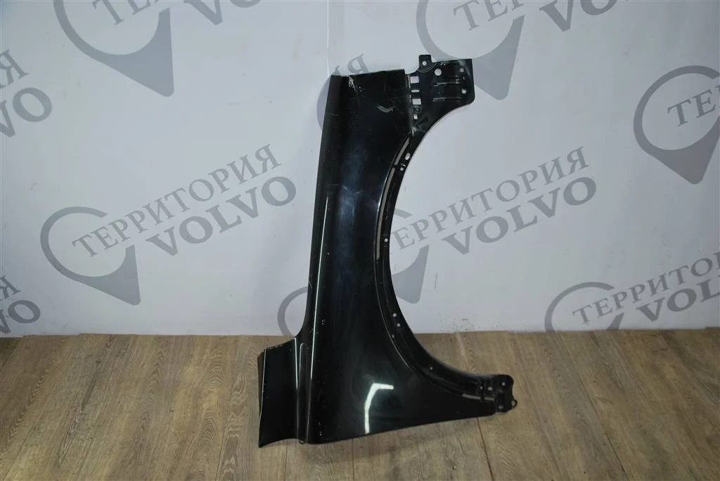 Крыло переднее правое VOLVO XC90 2003-2014