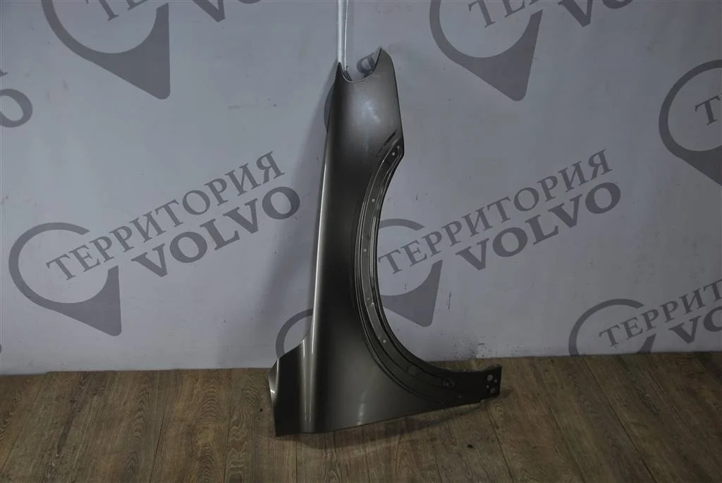 Крыло переднее правое VOLVO XC70 2008-2013