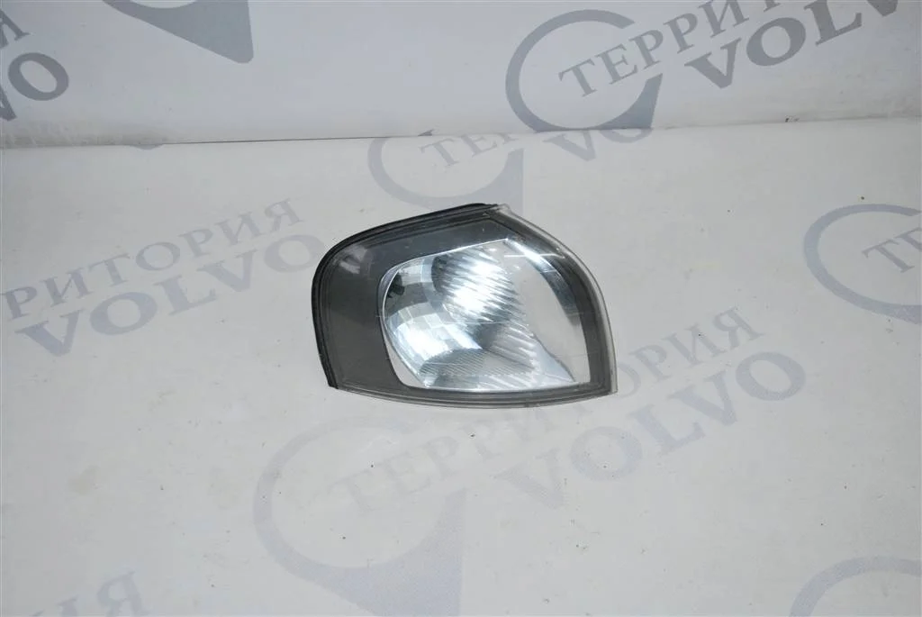 Поворотник правый галоген VOLVO S80 1999-2003