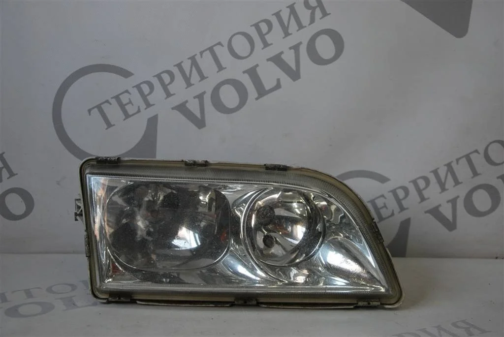 Фара правая галоген VOLVO S40 1999-2004