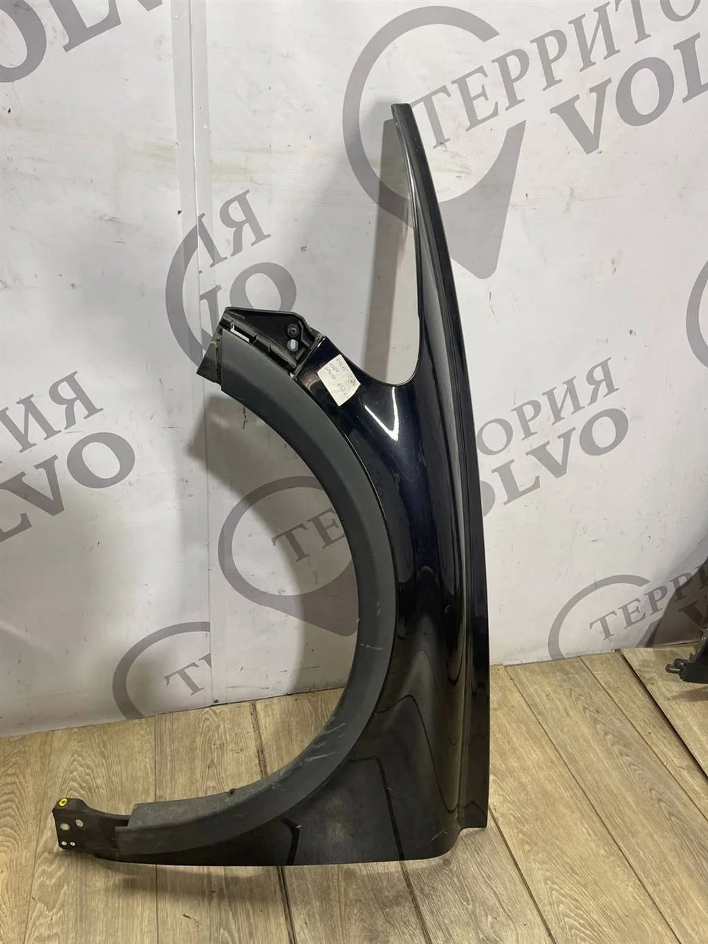 Крыло переднее левое VOLVO C30 2006-2010