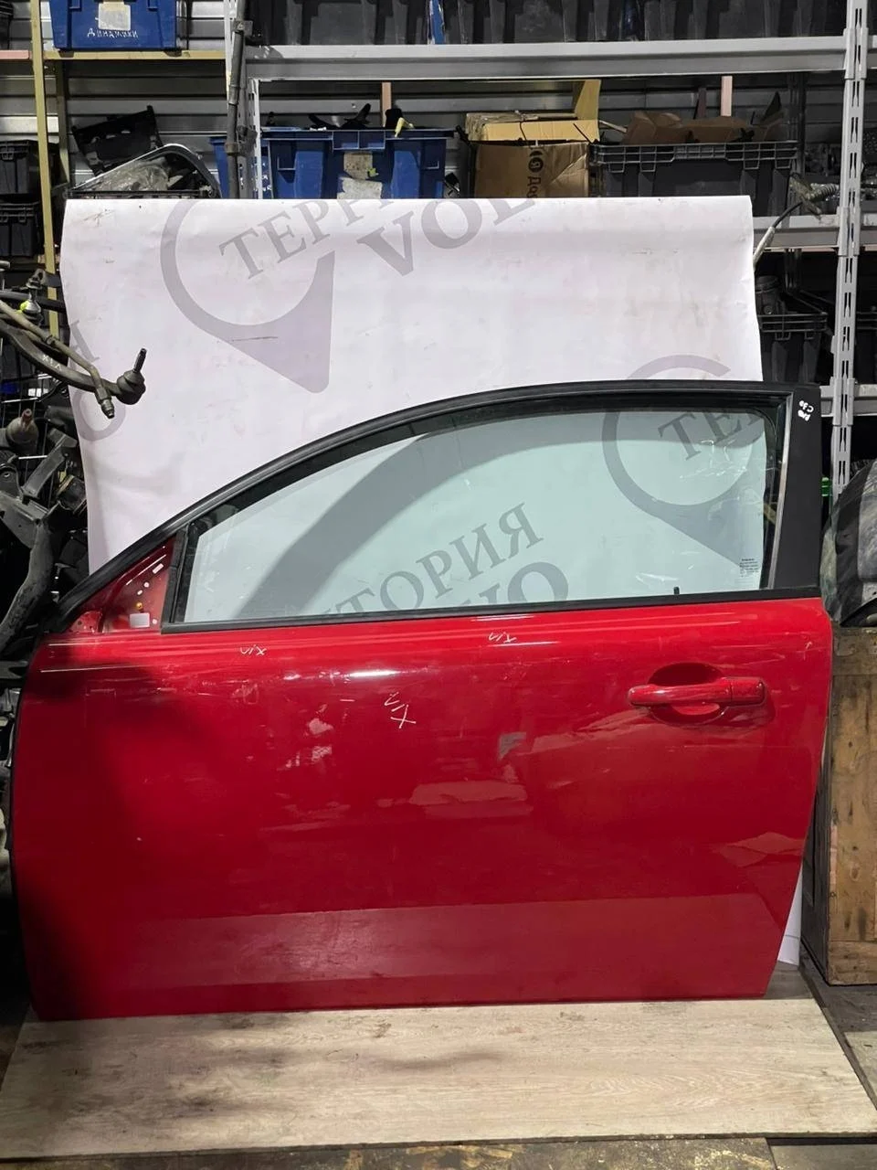 Дверь передняя левая VOLVO C30 2006-2013