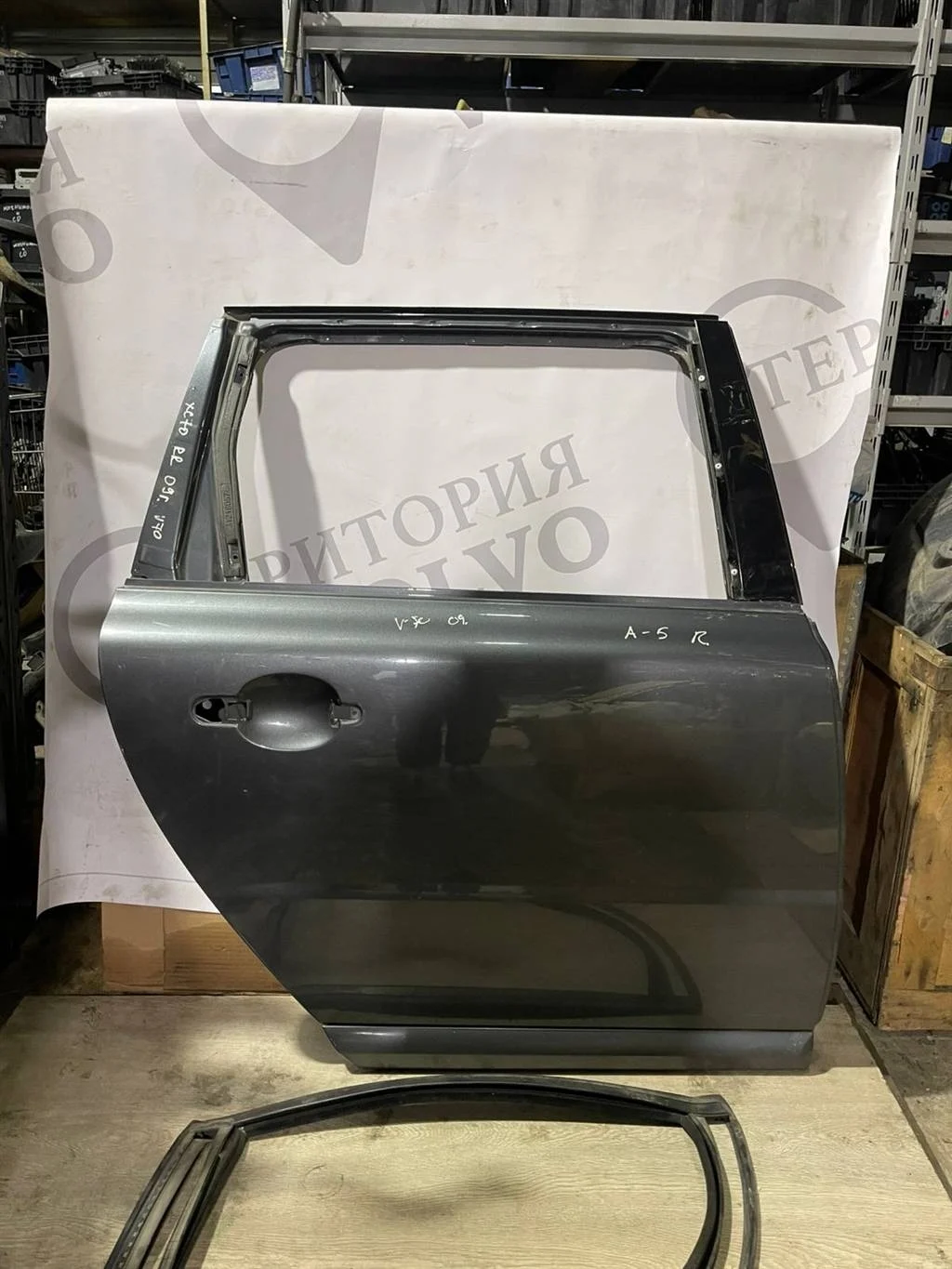 Дверь задняя правая VOLVO XC70 2008-2016