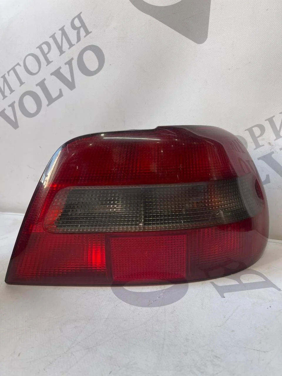 Фонарь задний правый VOLVO S40 1995-1999