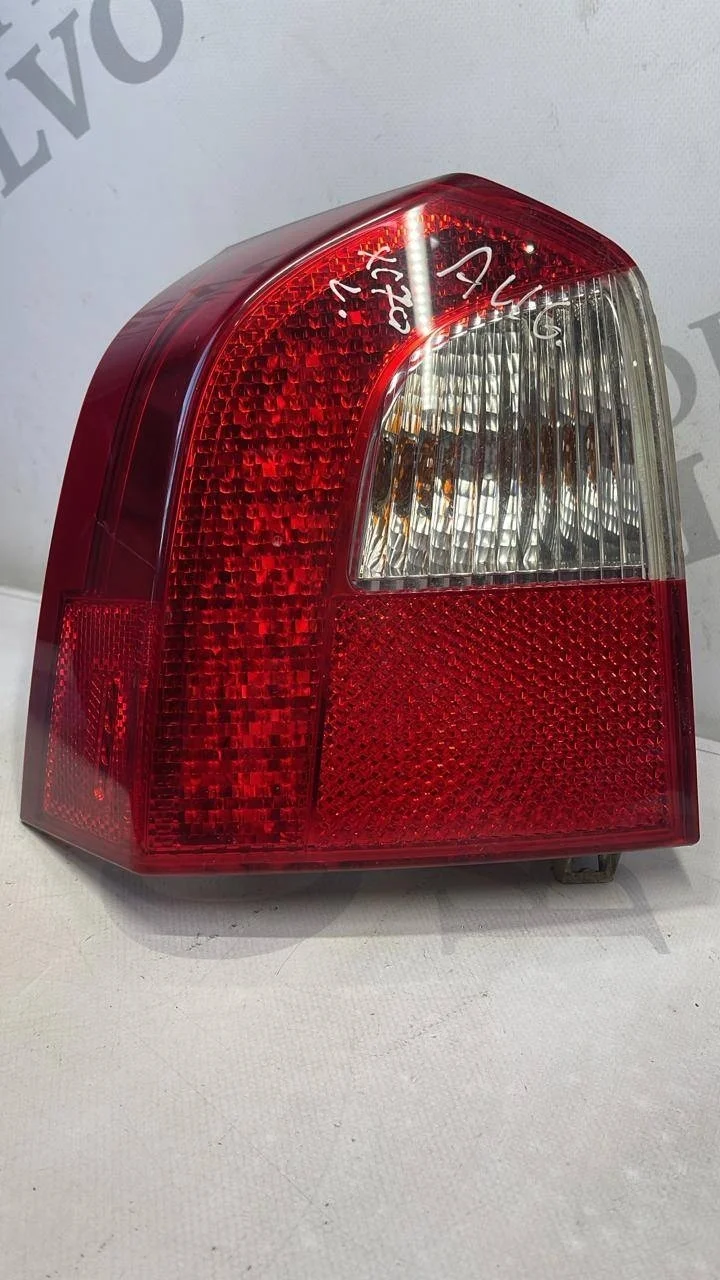 Фонарь задний левый VOLVO XC70 2008-2013