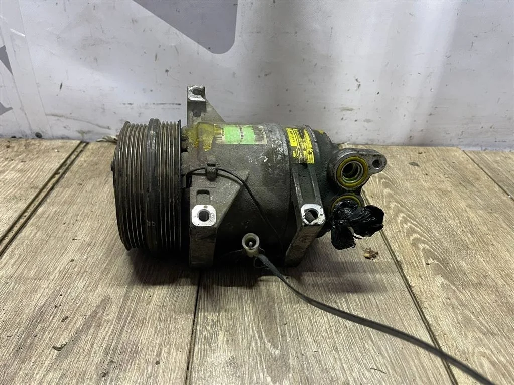 Компрессор кондиционера VOLVO C30 2006-2013