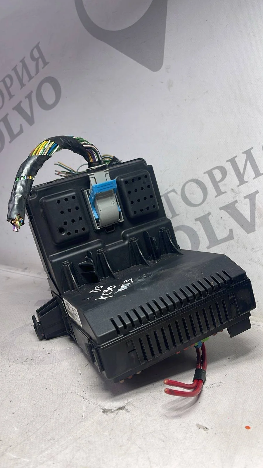 Блок CEM L VOLVO XC90 2003-2014