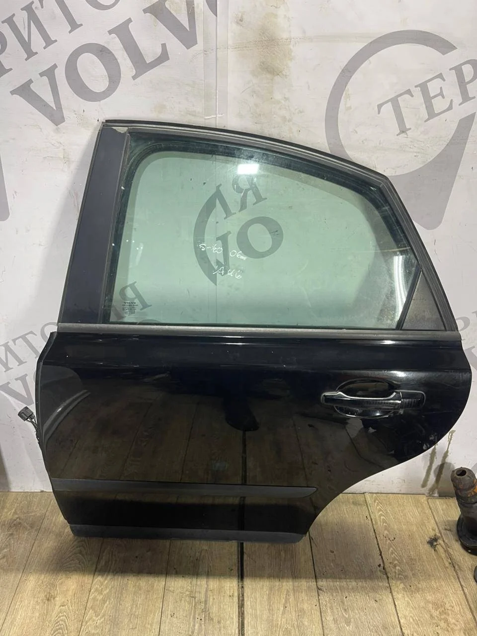 Дверь задняя левая VOLVO S40 2004-2012