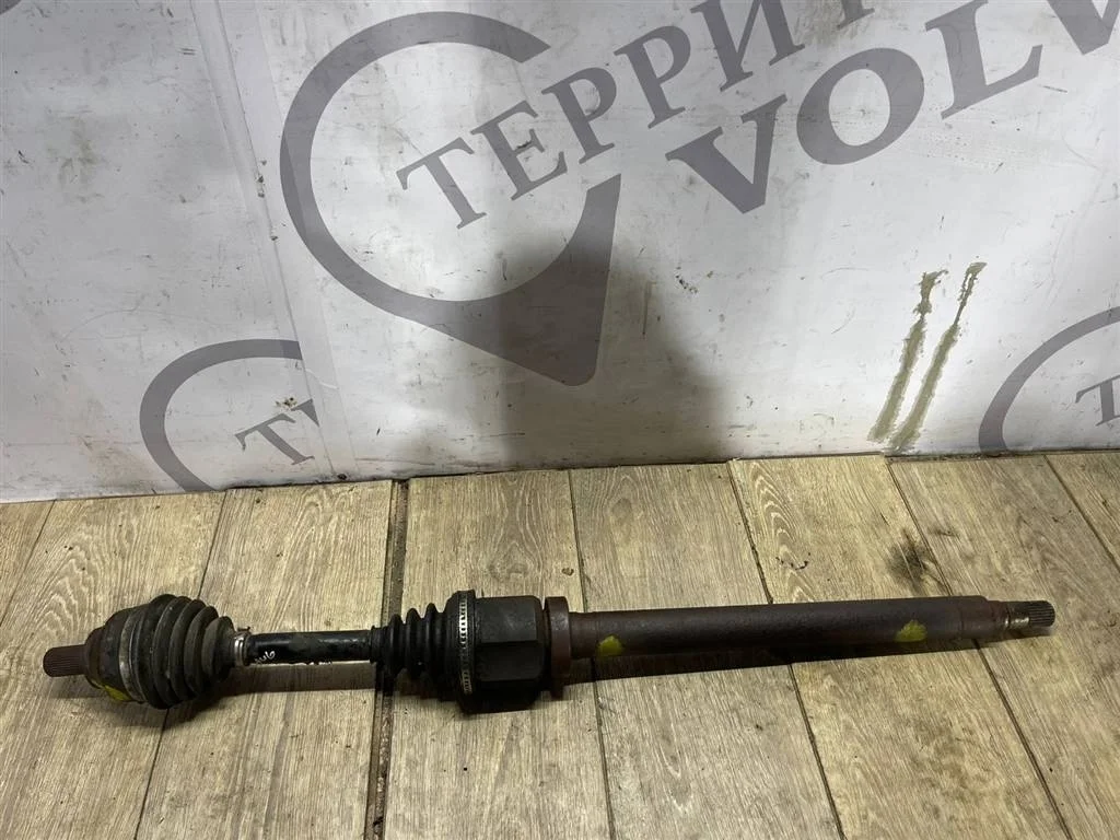 Приводной вал правый VOLVO S40 2004-2012