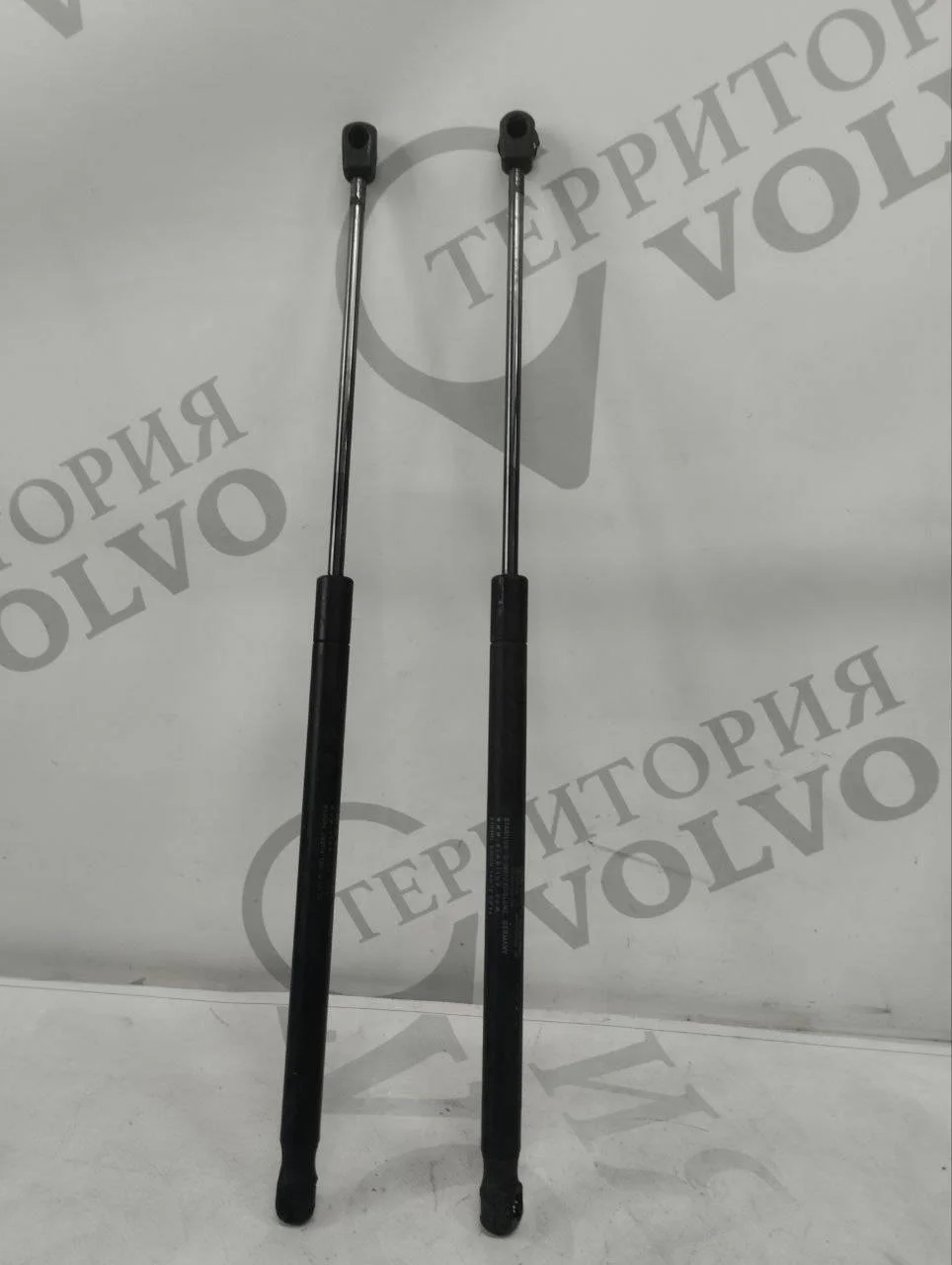 Амортизатор капота VOLVO XC90 2006-2014