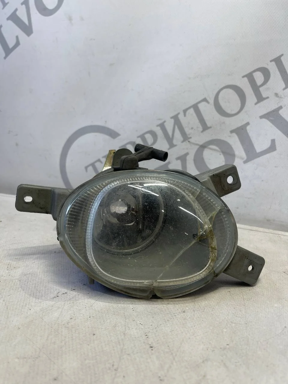 Противотуманная фара правая VOLVO XC70 2000-2007