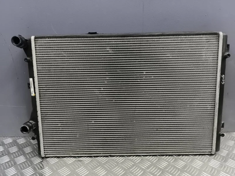 Радиатор основной Audi A3 2008 1K0121251L 8P CCZ