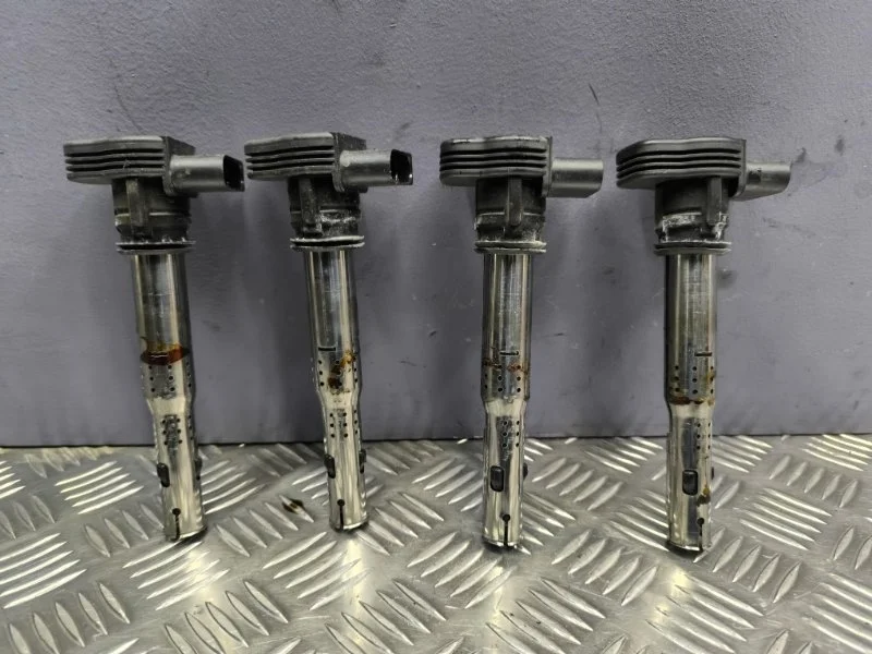 Катушка зажигания Audi A3 2008 07K905715F 8P CCZ