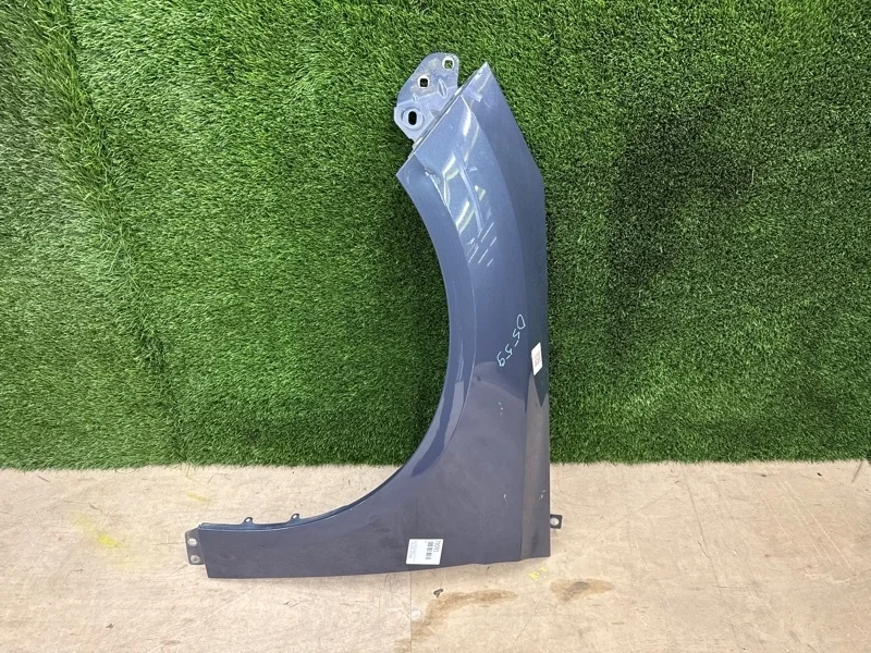 Крыло Ford Focus 3 2013 2171304 CB8 MGDA, переднее левое