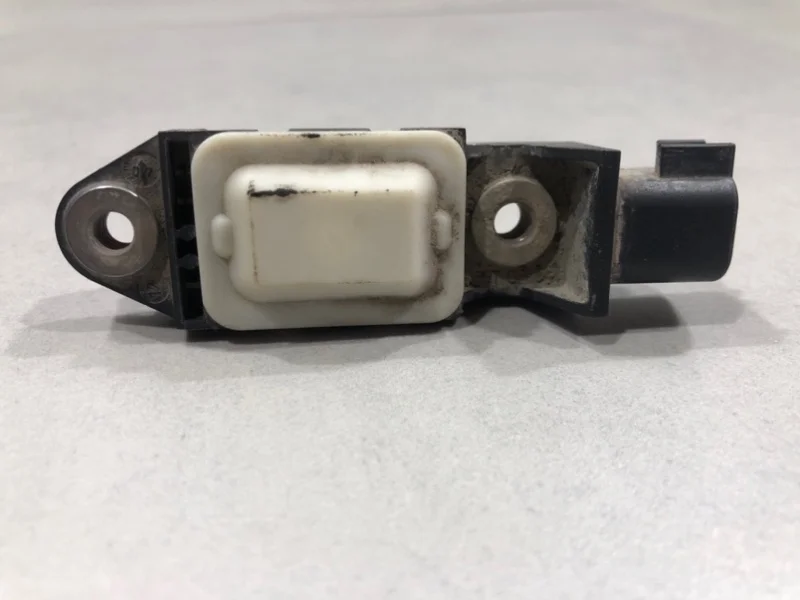 Датчик Airbag Volvo XC90 2008 8697422