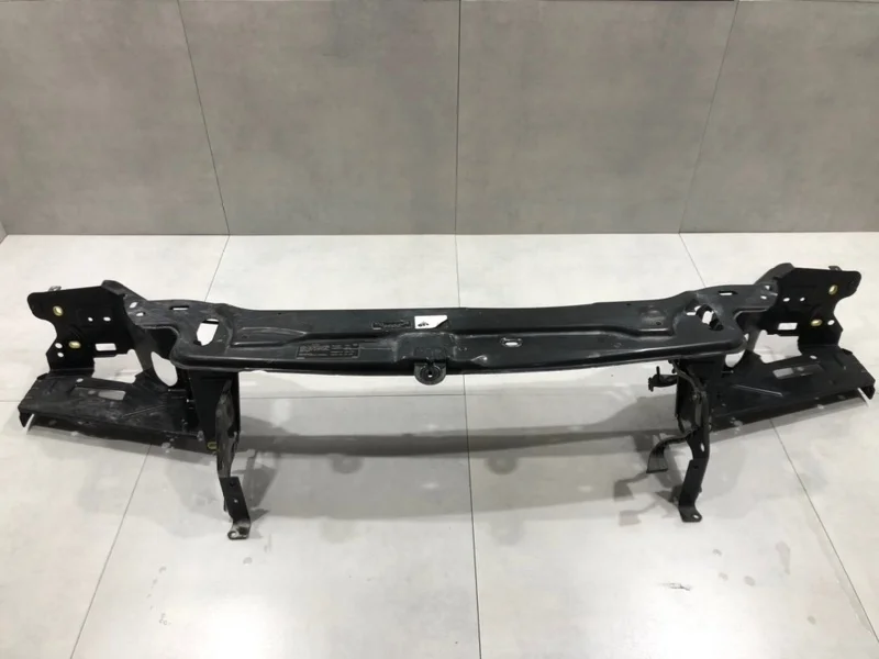 Панель передняя (телевизор) Volvo XC90 2008 30796864