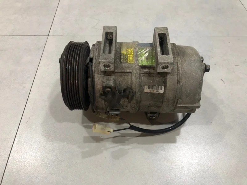 Компрессор кондиционера Volvo XC70 2001 8708581 B5244T3