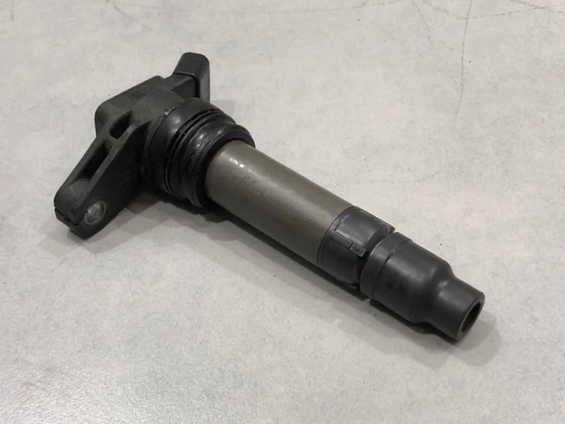 Катушка зажигания Volvo XC90 2008 0997001070 B6324S