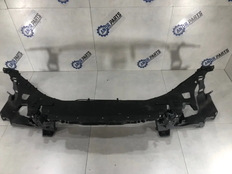 Панель передняя (телевизор) Volvo S60 2011 31283053