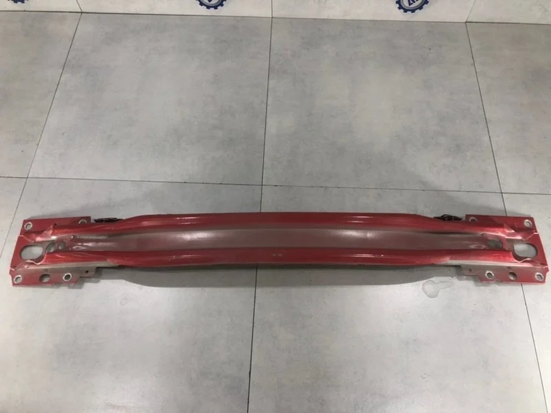 Усилитель бампера Volvo S60 2011 31349057