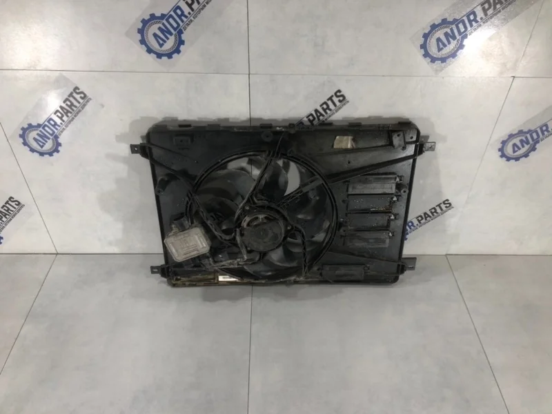 Вентилятор охлаждения радиатора Volvo S60 2011 31293778