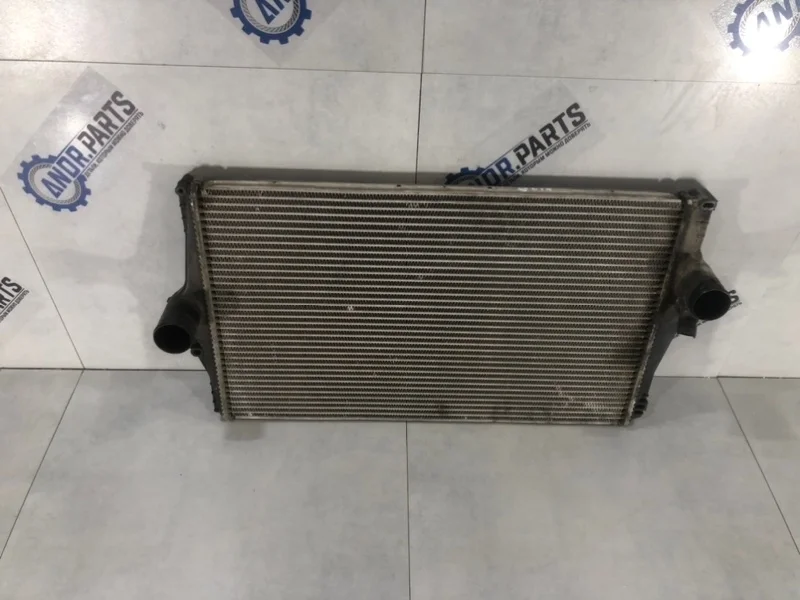 Интеркулер Volvo XC90 2005 8627375