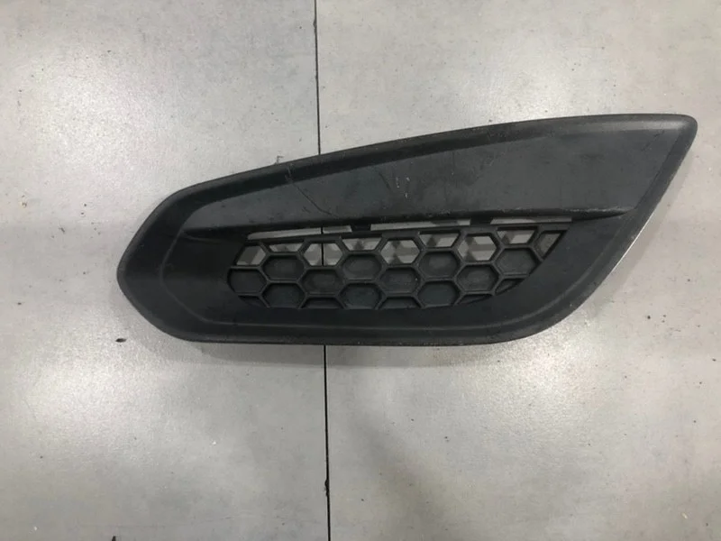 Заглушка ПТФ Volvo S60 2011 31294129, левая