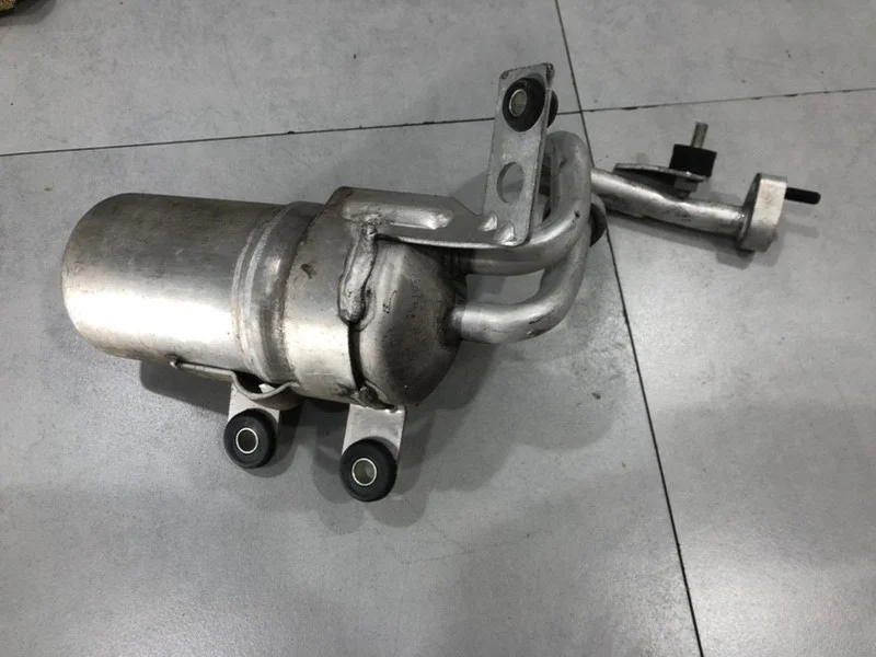 Осушитель кондиционера Volvo S40 2008 31332649