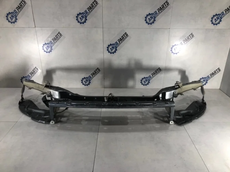 Панель передняя (телевизор) Volvo S40 2011 31335263