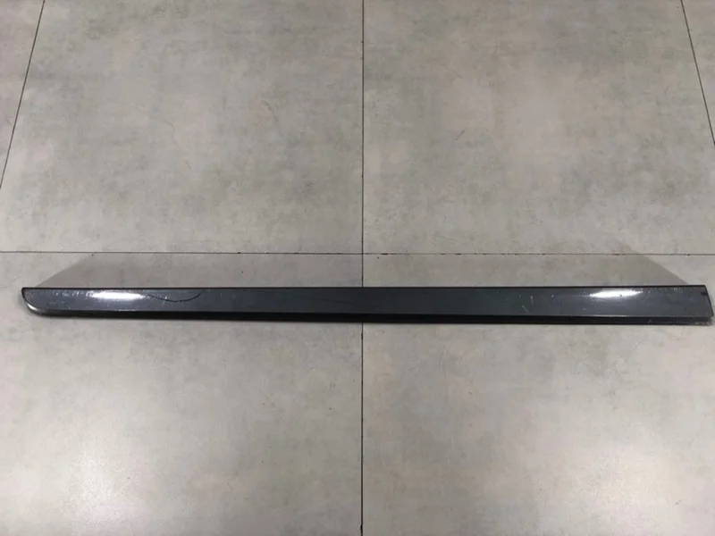 Молдинг двери Volvo S60 2007 39987211 RS, передний левый