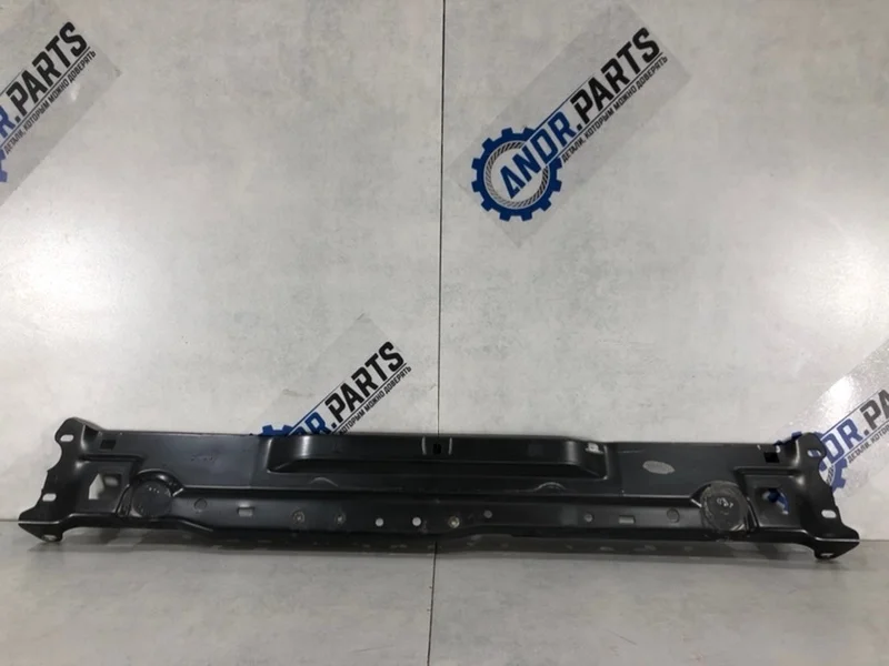 Панель передняя Mercedes C 2011 2046200272 W204