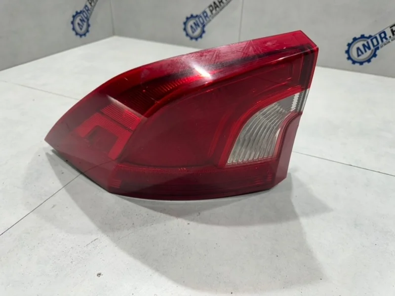 Фонарь задний левый Volvo S60 2011 30796267