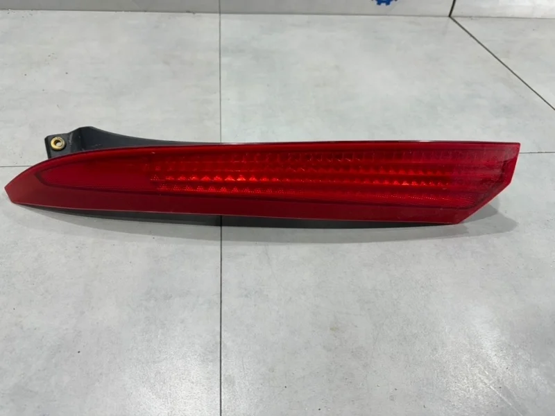 Фонарь задний левый Volvo XC90 30698141