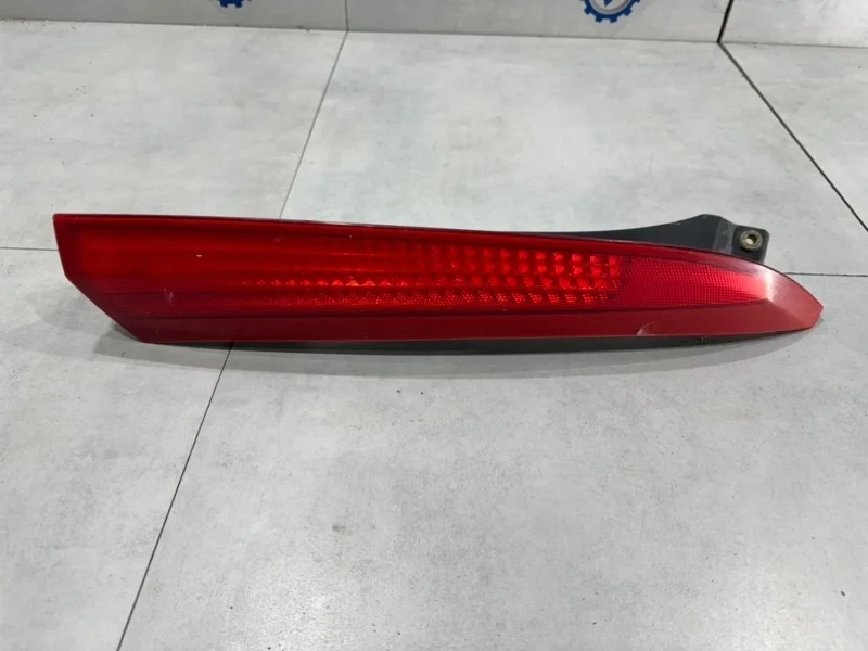 Фонарь задний правый Volvo XC90 30698142