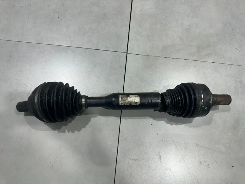 Привод Volvo XC60 30783068, передний левый