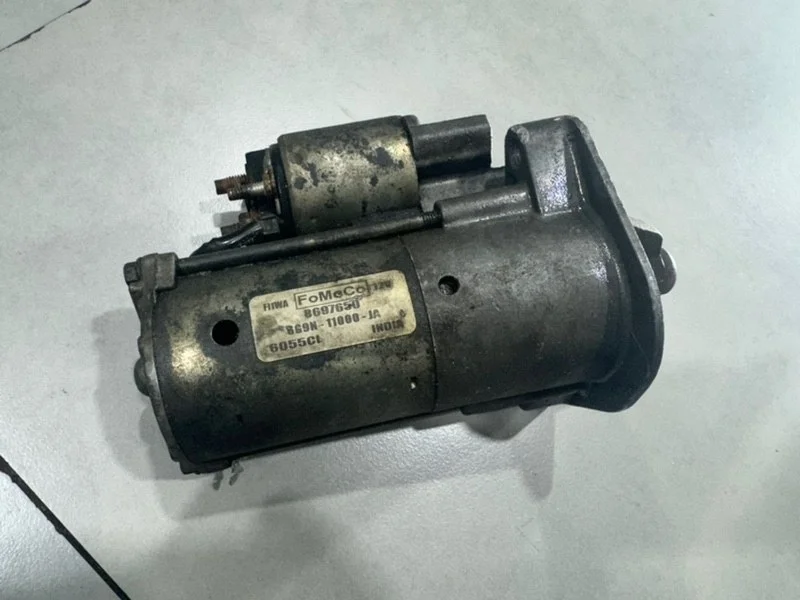 Стартер Volvo S80 8697650 B5254T6