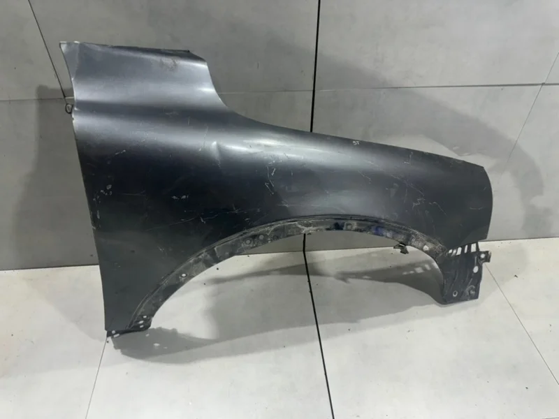 Крыло переднее правое Volvo XC90 30796495