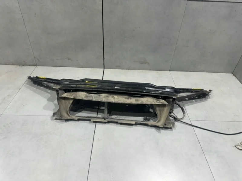 Панель передняя Volvo S60 2007 30655380