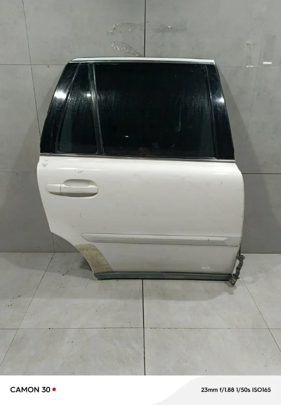 Дверь боковая Volvo XC90 30796485, задняя правая