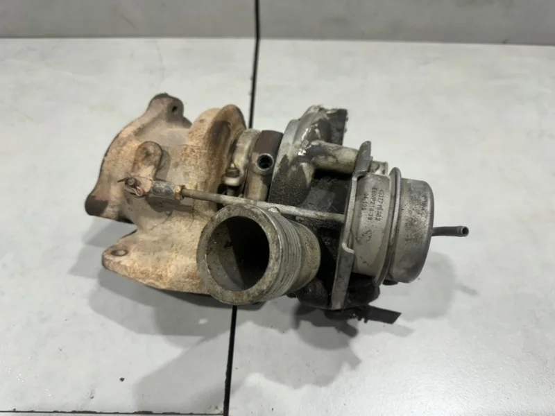 Турбина Volvo XC90 30650634 B5254T2