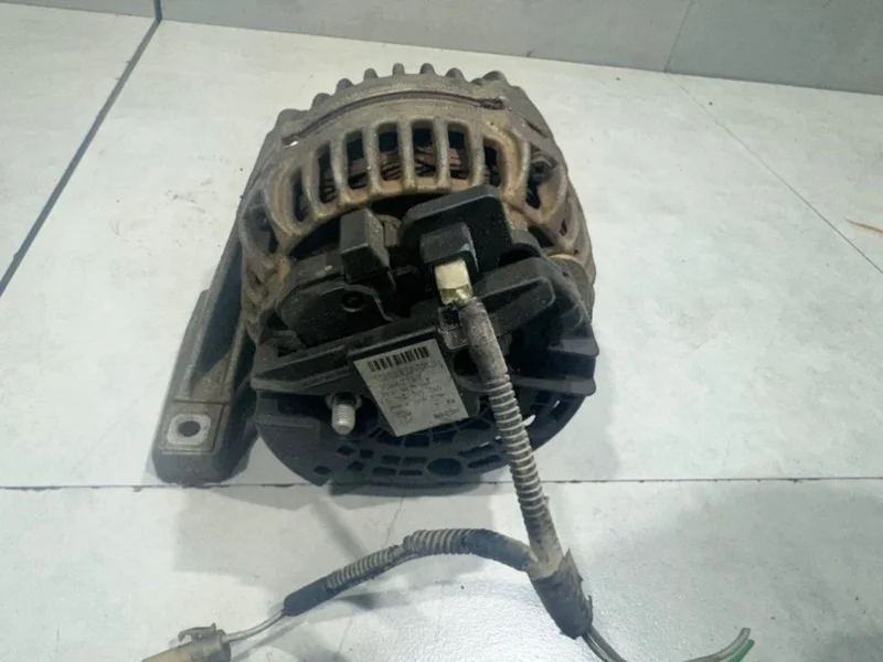 Генератор Volvo XC90 30667787 B5254T2