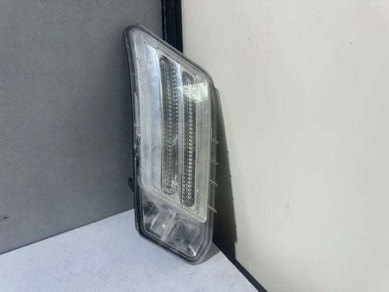 Дневной ходовой огонь Volvo XC60 31290874, правый
